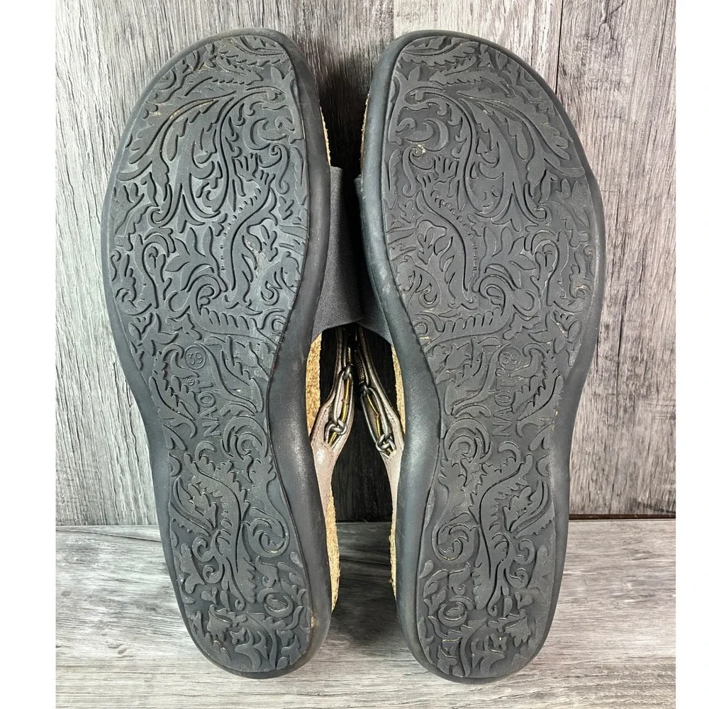 Naot Women Grey Metallic Leather Thong Sandals Celtic Knot Cork Footbed EU 39 L8